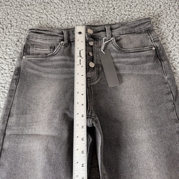 Tractr Button Me‎ Up Grey High Rise Stretch Distressed Crop Jeans Sz 6/28 NWT - Picture 8 of 13